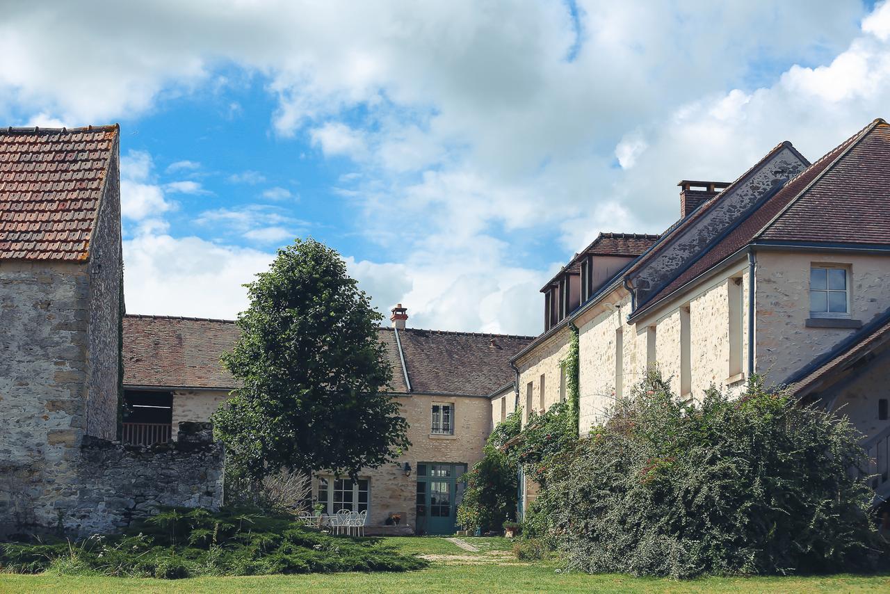 Bed and Breakfast La Petite Ferme Cherence Экстерьер фото